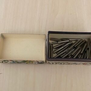 Vintage Floral Matchbox with Metal Pen Nibs